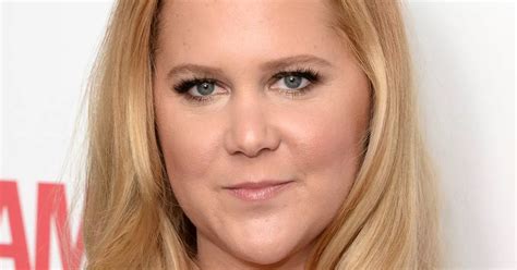 Amy Schumer Bravely Shows Off C Section Scar In Empowering Naked