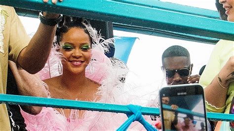 rihanna proves she s the queen of crop over in barbados vogue