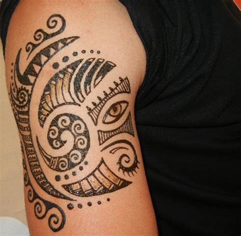 Henna tattoo, also known as mehndi, is a sort of temporary tattoo that is very common in south nowadays, henna is a fashion trend, used by many women (and men) who want to get a tattoo that. Henna Mehndi tattoo designs Idea for men - Tattoos Ideas