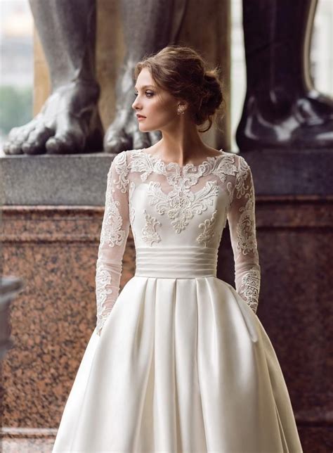 Original Beautiful Classic Ball Gown A Line Long Sleeve Lace Off White Wedding Dress Bridal Gown