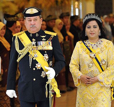Pada masa ini peranan bendahara diambil alih oleh menteri besar. Only tanahairku: Sultan Johor Atau Kerabatnya? (Part 40,41 ...
