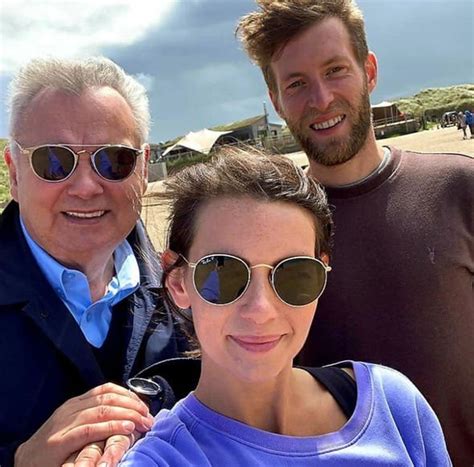 Eamonn holmes had men all over ireland wincing with this particular story! Eamonn Holmes: This Morning host shares rare insight into ...