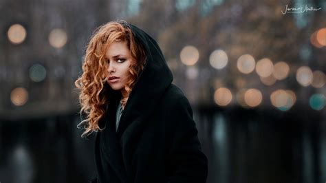Coats Portrait Bokeh Women Outdoors Curly Hair Redhead Julia