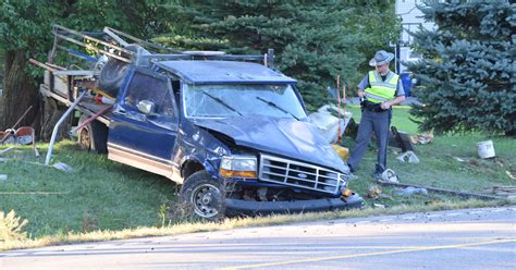 2 injured in Lancaster Road crash