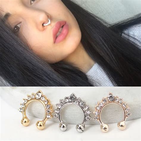 Fashion Crystal Fake Septum For Women Body Clip Hoop Vintage Fake Nose Ring Faux Piercing Body