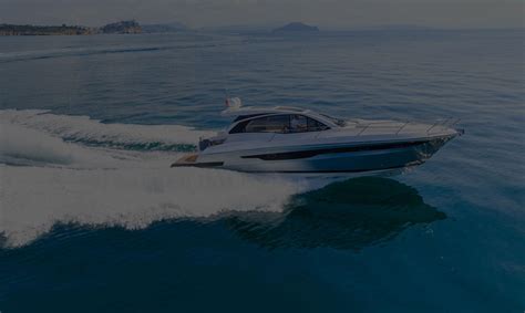 Full service boat yard started as a yacht manufacturer. BoatBroke | Marine Service Provider | Home