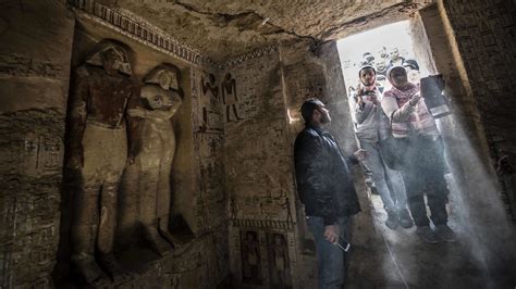 Egypt Unearths Tomb Of Royal Priest From 4 400 Years Ago The New York Times