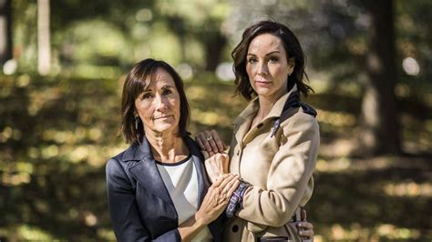dateline secrets uncovered what happened to journalist amanda lindhout