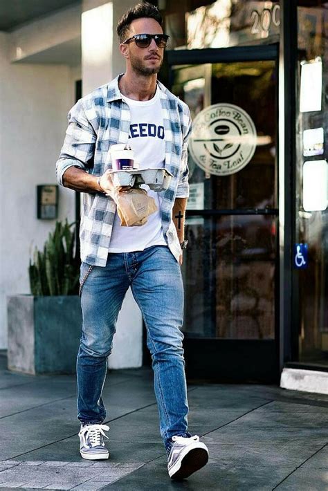See more ideas about mens outfits, mens fashion casual, men casual. 9 Coolest Summer Outfit Formulas For Stylish Guys ...