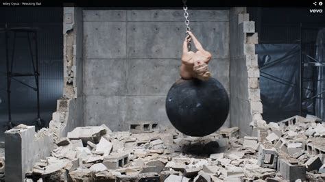 Wrecking Ball Miley Cyrus Photo Fanpop
