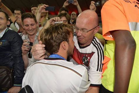 Please refine your search by(localization + what, who? Mario Götze Haus Dortmund Phönixsee - Underdog in Berlin ...