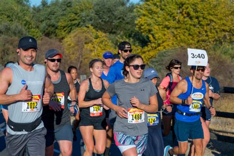 Runners Return To Santa Clarita For Marathon