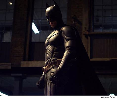 Линда хэмилтон, сет грин, си си эйч паундер и др. New 'Batman' Flick -- Release Date Set | toofab.com