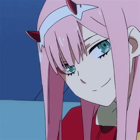 Someone can use this GIF for their discord profile pic if ...