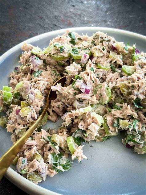 Healthy Tuna Salad Under Minutes The Devil Wears Salad