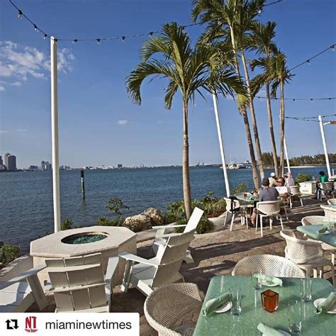 Los Mejores Restaurantes Frente Al Mar En Key Biscayne Asientos Al Aire Libre