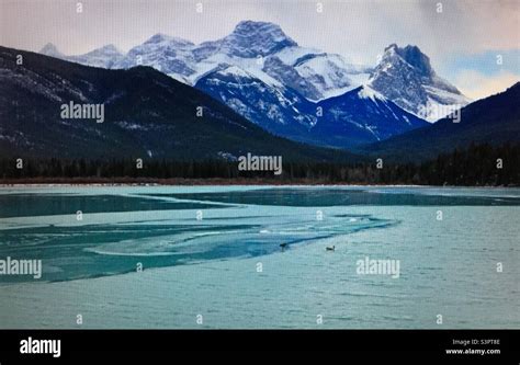 Gap Lake Canadian Rockies Early Spring Melting Ice Snow Wilds