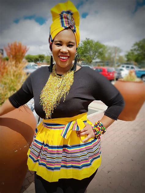Top 11 Traditional South African Dresses 2020 Style2 T In 2021 South African Dresses