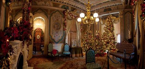 victorian christmas photos  Another lovely parlor, decorated for