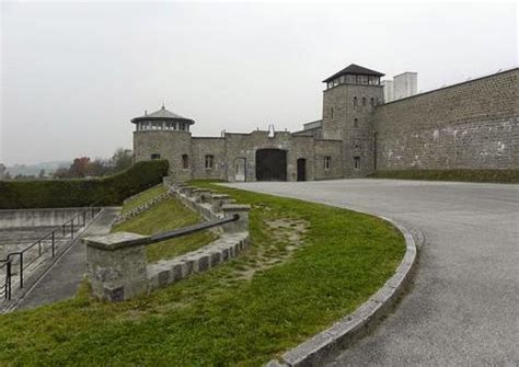 Erinnerungsstraße 1 4310 mauthausen tel: KZ Mauthausen