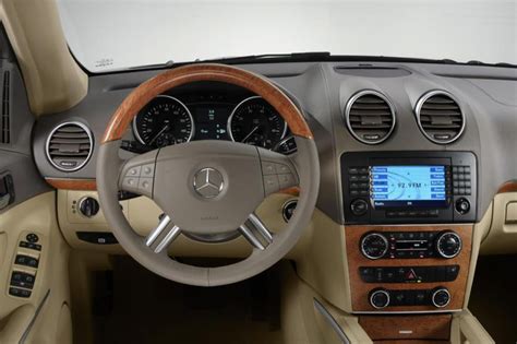 To prove it, the company touts the presence of cupholders. 2007-12 Mercedes-Benz GL-Class | Consumer Guide Auto