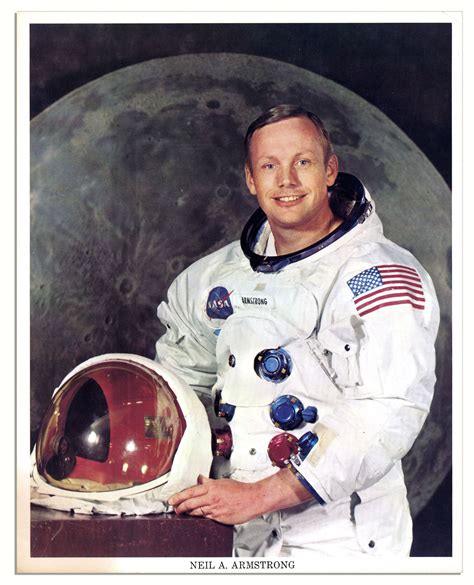 He died on august 25, 2012 in cincinnati. Lot Detail - Neil Armstrong's Signature -- Accompanied by ...