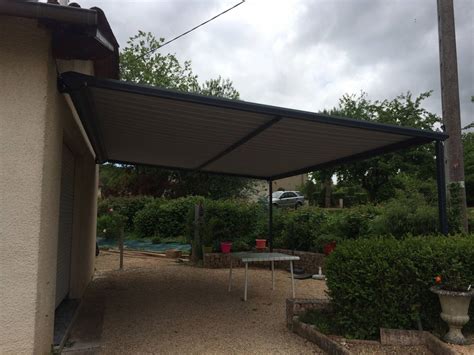 La pergola à toile enroulable est une protection solaire peut encombrante et discrète. La pergola avec store enroulable en coffre pour une ...