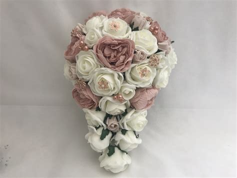 Our artificial flowers is the safest bet to fulfill your aesthetic cravings and creativity. Rose Gold Wedding Flowers Black - artificial brides ...