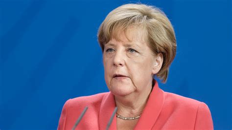 Und sie können die pk in tv, stream und ticker live verfolgen. Corona-Gipfel: Pressekonferenz im Live-Stream und TV sehen ...