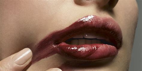 The Best Alternatives For Anyone Who Hates Wearing Lipstick Huffpost