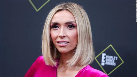 Giuliana Rancic Was Absent From E Red Carpet Coverage Of The Emmy