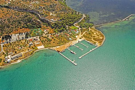 1 è stato soppresso a seguito della riforma amministrativa, detta piano kallikratis , in vigore dal gennaio 2011 2 ed è ora compreso nel comune di. Argostoli Marina in Argostoli, Greece - Marina Reviews ...