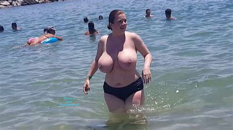 Topless Woman In Gran Canaria Preview May 2020 Voyeur Web