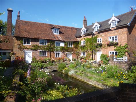 Mill House Little Missenden © Des Blenkinsopp Geograph Britain And