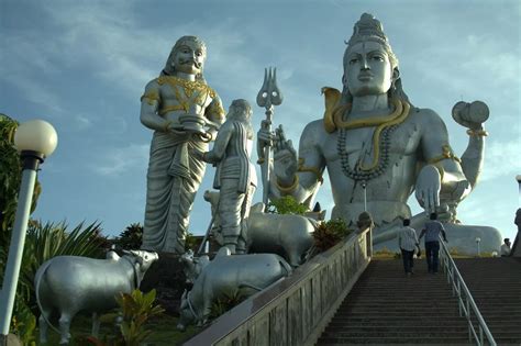 Top 10 Most Famous Lord Shiva Temples In South India India Tours