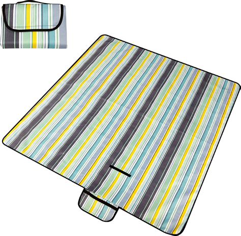 Unicoo Extra Large Outdoor Picnic Blankets Sandproof And Waterproof Fol