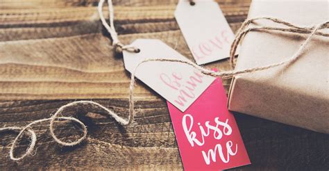 Check spelling or type a new query. What are the Traditional & Modern Wedding Anniversary ...