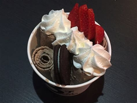 Roll n go ice cream. Gli ice rolls: un modo diverso di proporre il gelato