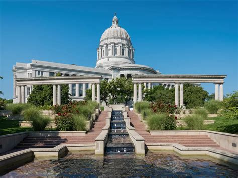 14 The Historic Capital Of Missouri Jefferson City Offers Hotels For