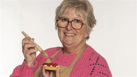 Who Is Dawn From The Great British Bake Off 2022 Contestant Receives