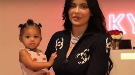 Kylie Jenner Stormi Singing Best Rise And Shine Memes