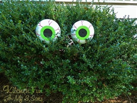 Dollar Store Spooky Bush Eyes Outdoor Craftcheap And Easy Kitchen