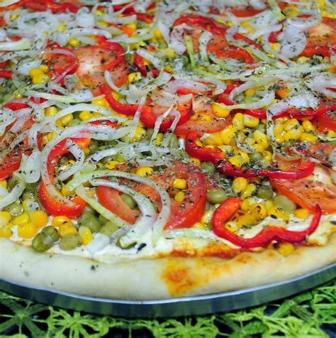 Entrega em maria da graça, jacaré, del castilho, bonsucesso, higienópolis, méier, piedade, pilares, benfica, cachambi, são cristóvão. Receitas do Boi: Pizza Portuguesa Vegana