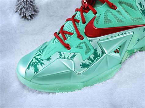 Maybe you would like to learn more about one of these? Nike Basketball 2013 "Christmas Pack" - SneakerNews.com