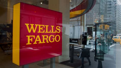 Wells Fargo Employee Says He Emailed Ceo To Create Awareness Marketwatch