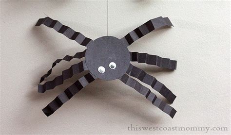 Halloween Craft Spooky Paper Spiders This West Coast Mommy