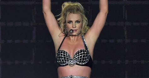 Britney Spears Is Free Conservatorship Finally Ends After Years Under Dad S Control Mirror