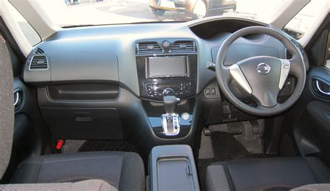 Nissan serena hws 2.0 cvt tahun 2018 | spesifikasi, interior eksterior dan fitur #nissanserena. File:NISSAN SERENA C26 Highway STAR interior.jpg ...
