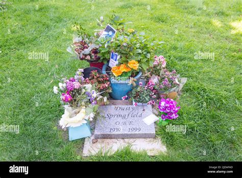 Grave Of Singer Dusty Springfield At Parish Church Of St Mary Henley