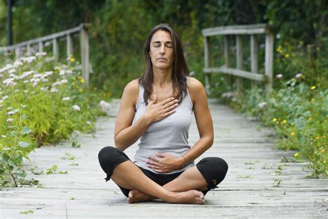 Diaphragmatic Breathing How To Benefits And Exercises